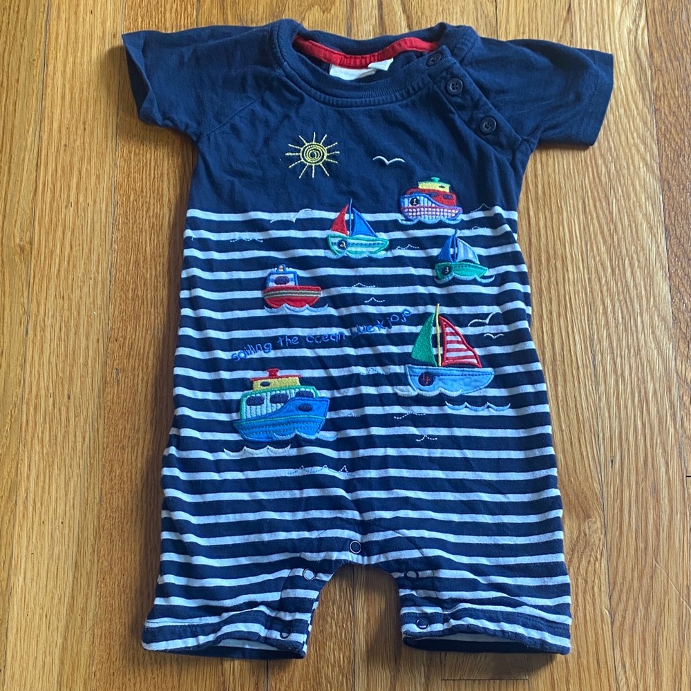 JojoMamanBebe Shortie Romper